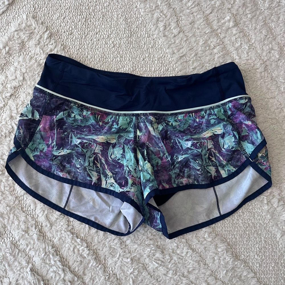 Lululemon shorts, size 4